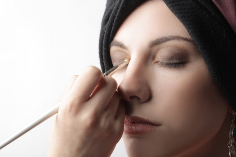 Ten Unknown Facts About the Make-Up Industry